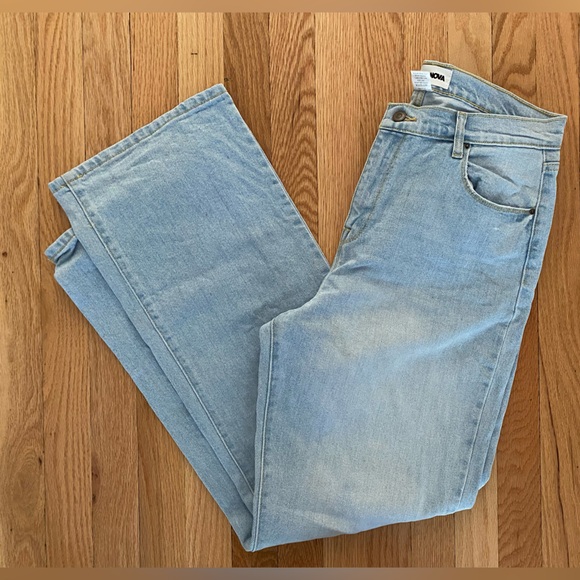 Fashion Nova High-Rise Straight Jeans | Light Wash - Picture 1 of 3